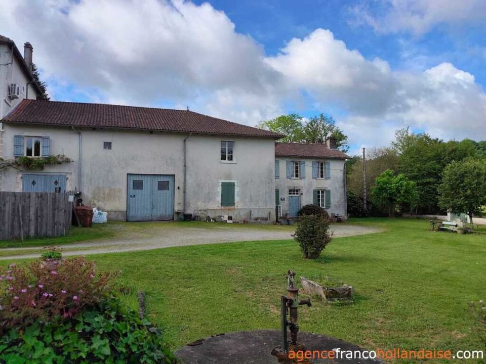 Maison à vendre, 231m², Rochechouart