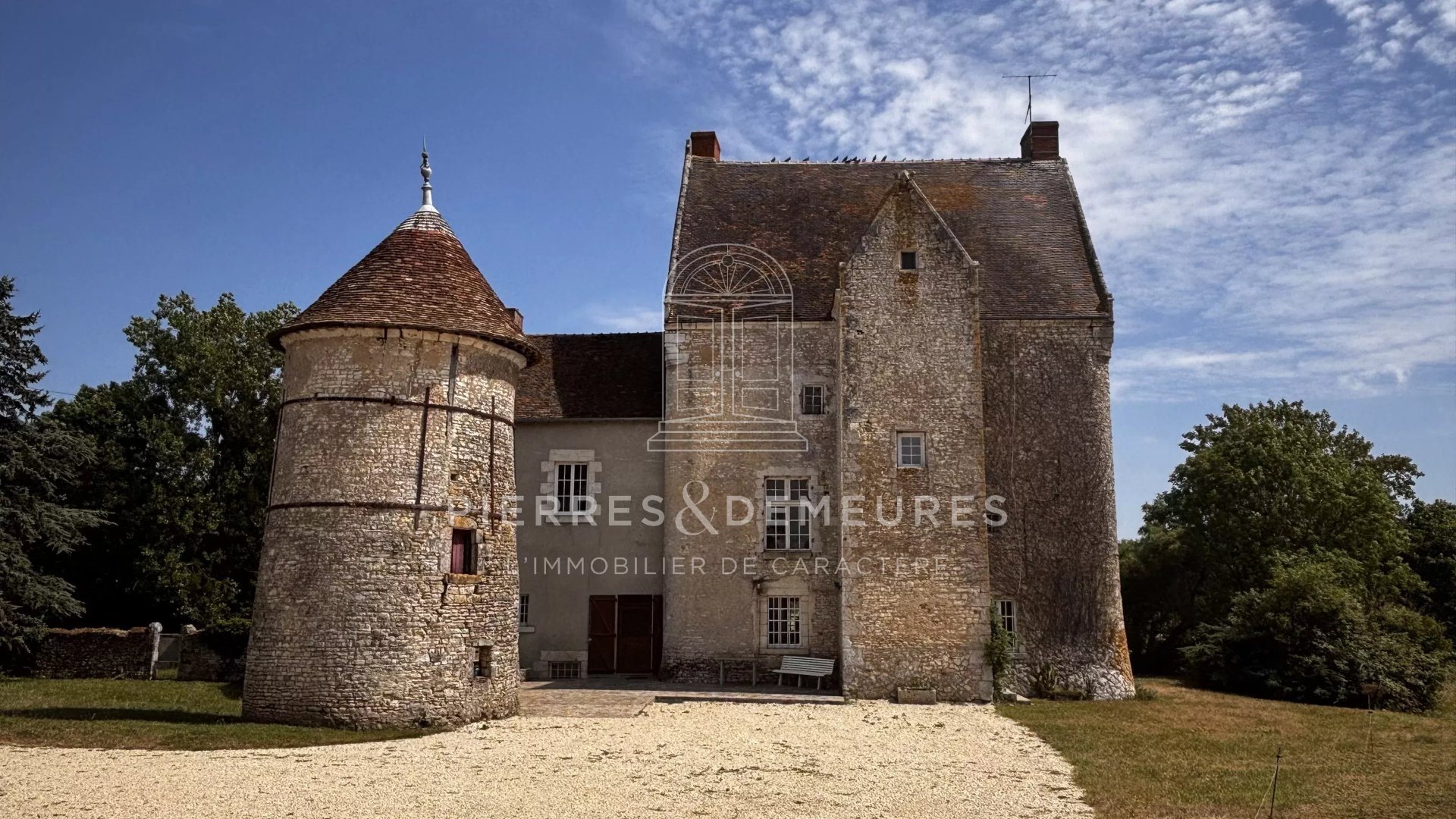 Maison à vendre, 203m², Neuillay-les-Bois
