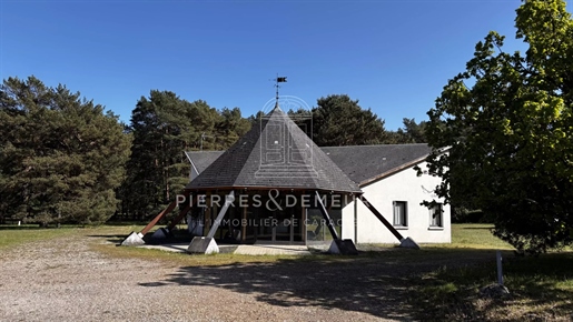 4 pièces 850 m² · à Velles · 850 m² · 661 500 €