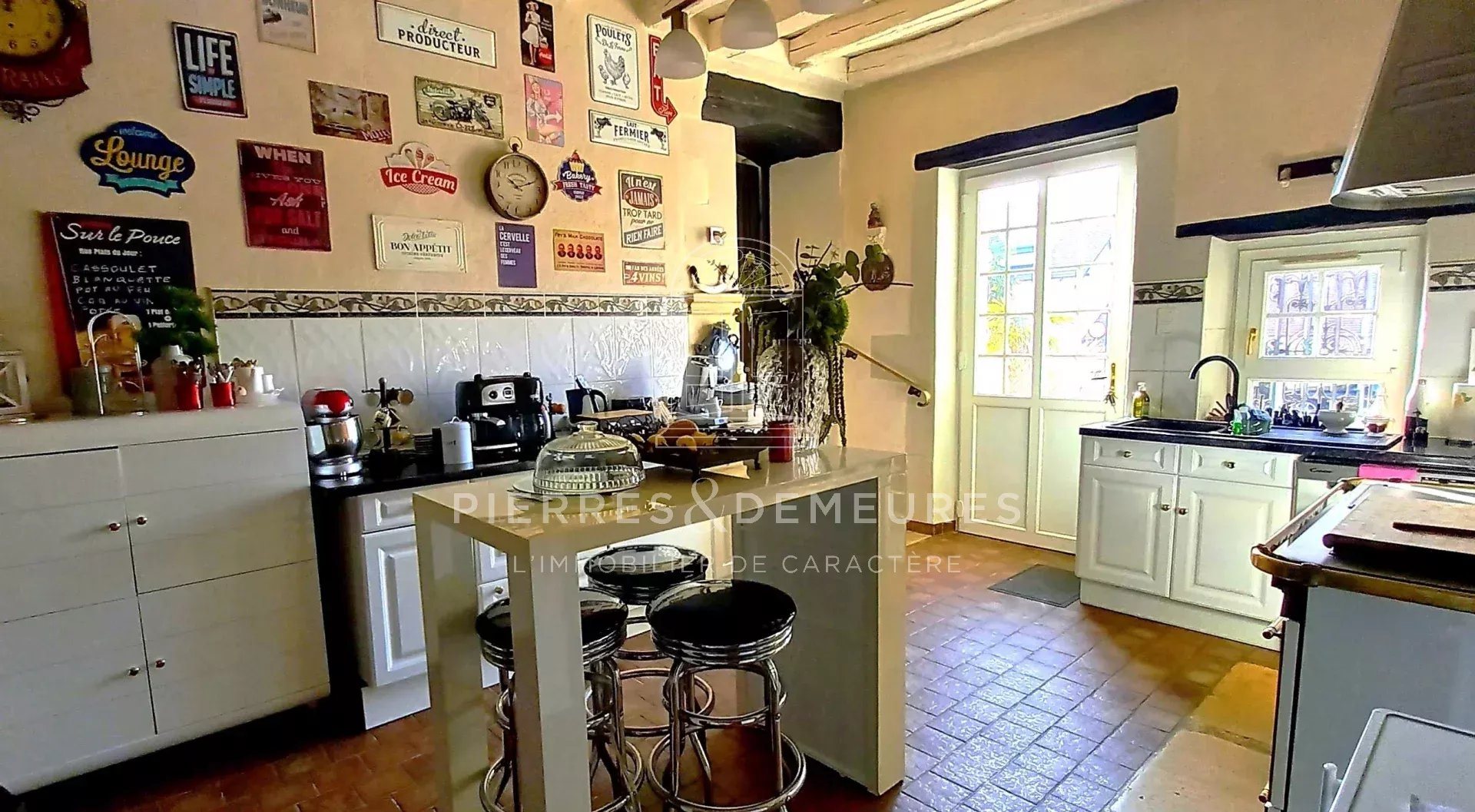 Maison à vendre, 438m², Bourges