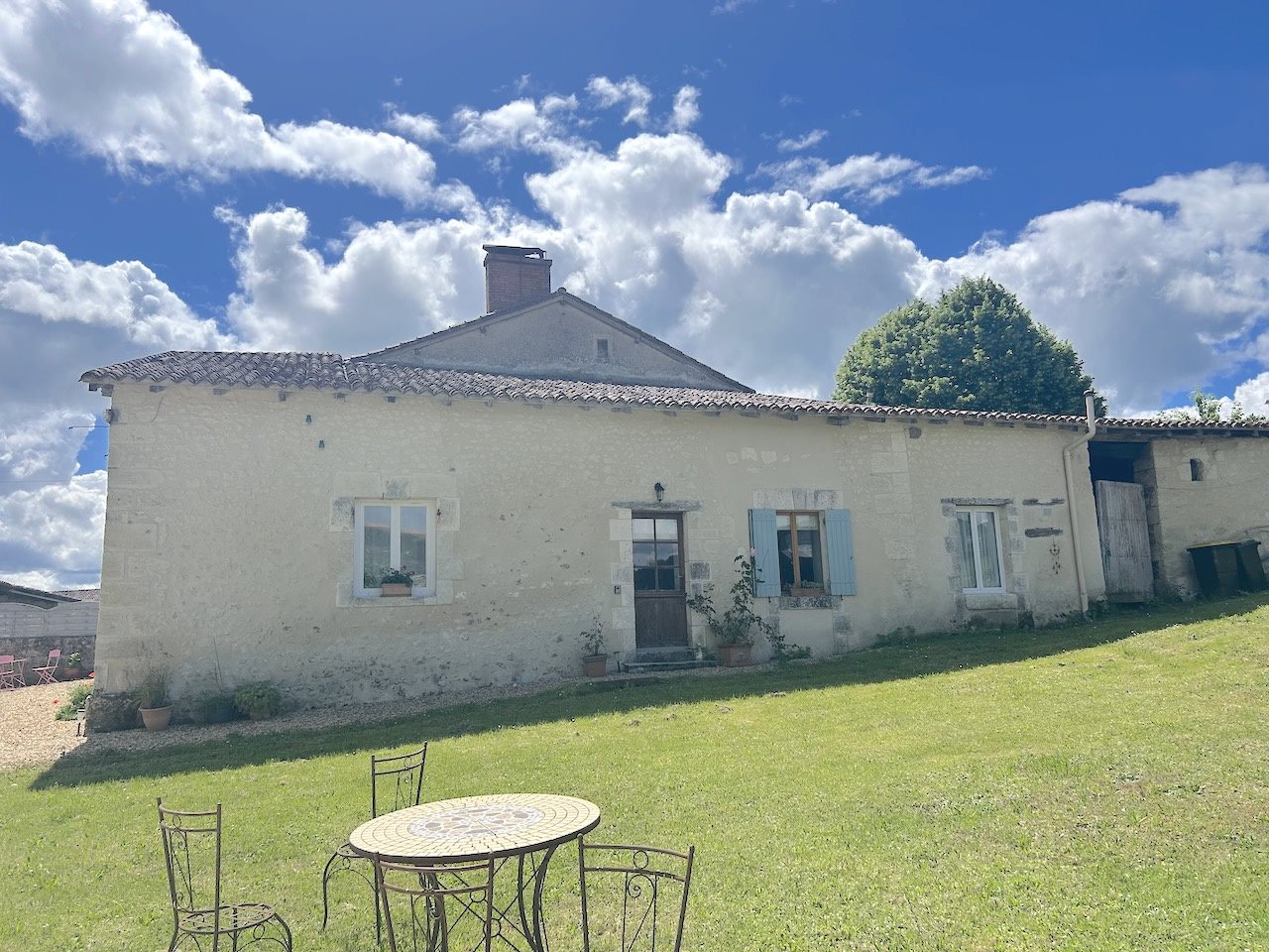 Maison à vendre, 180m², Aubeterre-sur-Dronne