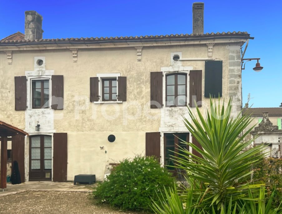 Maison à vendre, 217m², Saint-Séverin