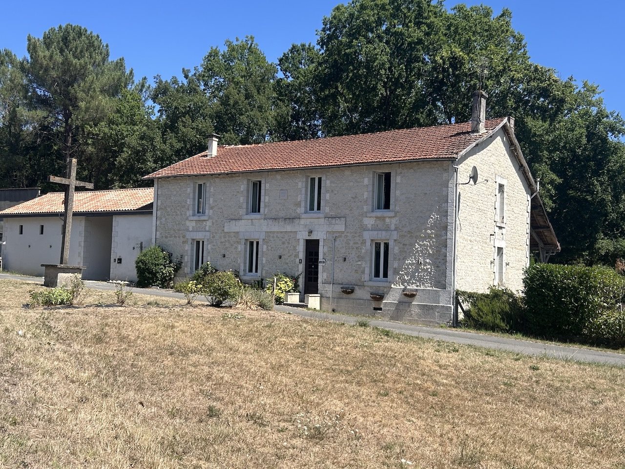 Maison à vendre, 260m², Baignes-Sainte-Radegonde