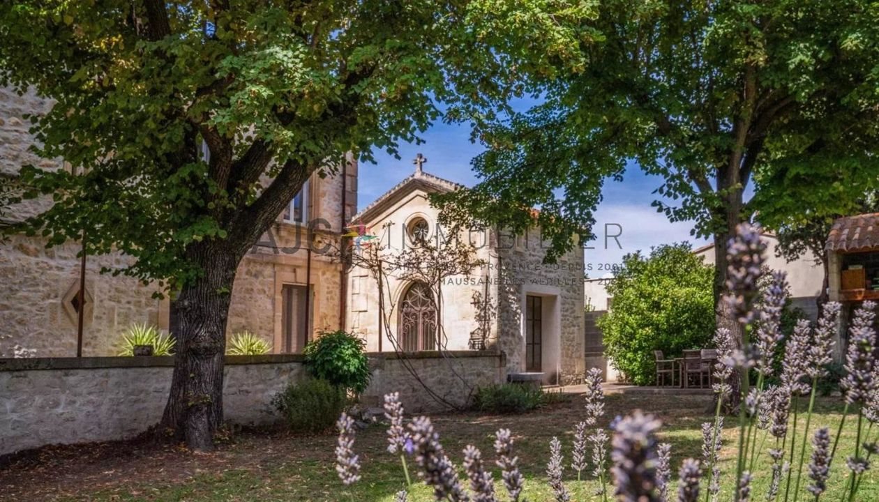 Maison à vendre, 306m², Saint-Etienne-du-Grès