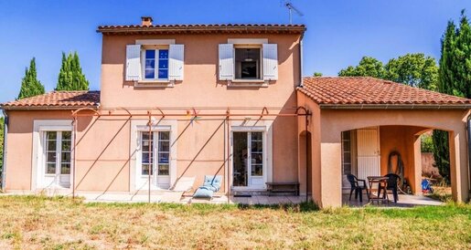 Maison 4 pièces 133 m² · à Saint-Rémy-de-Provence · 133 m² · 598 000 €