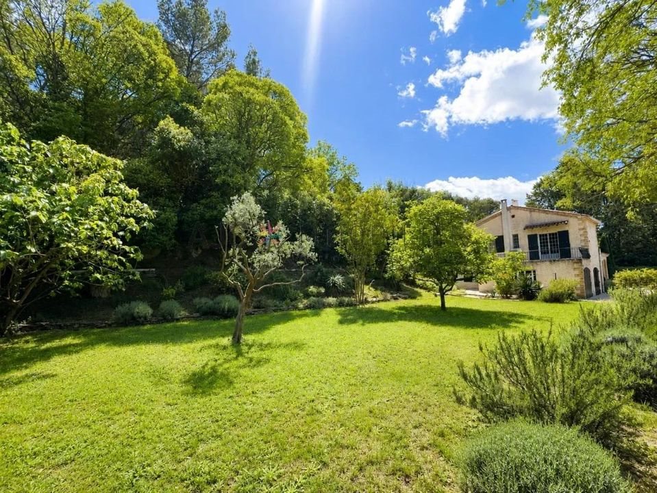 Maison à vendre, 214m², Saint-Etienne-du-Grès