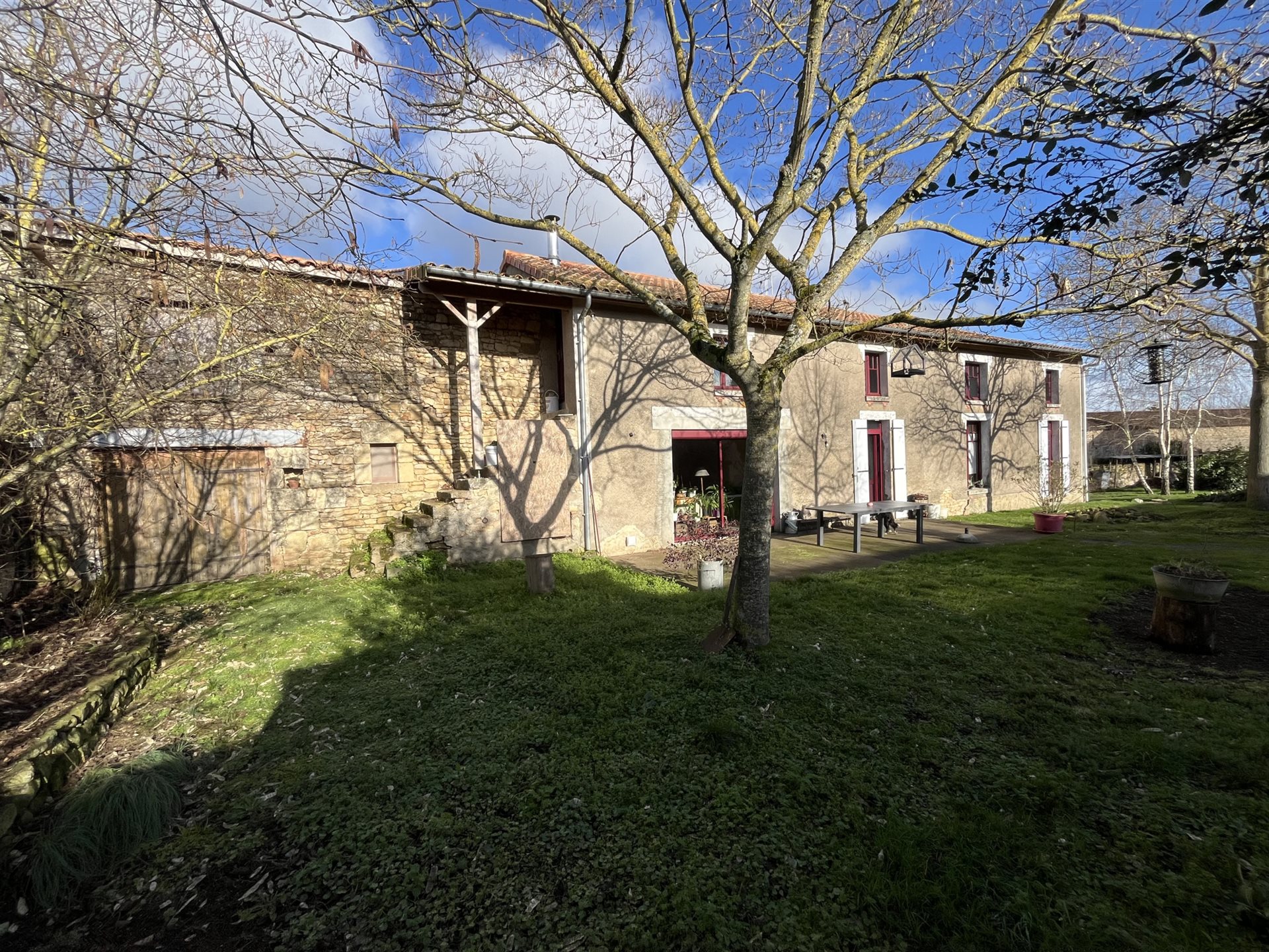 Maison à vendre, 198m², Brion-près-Thouet