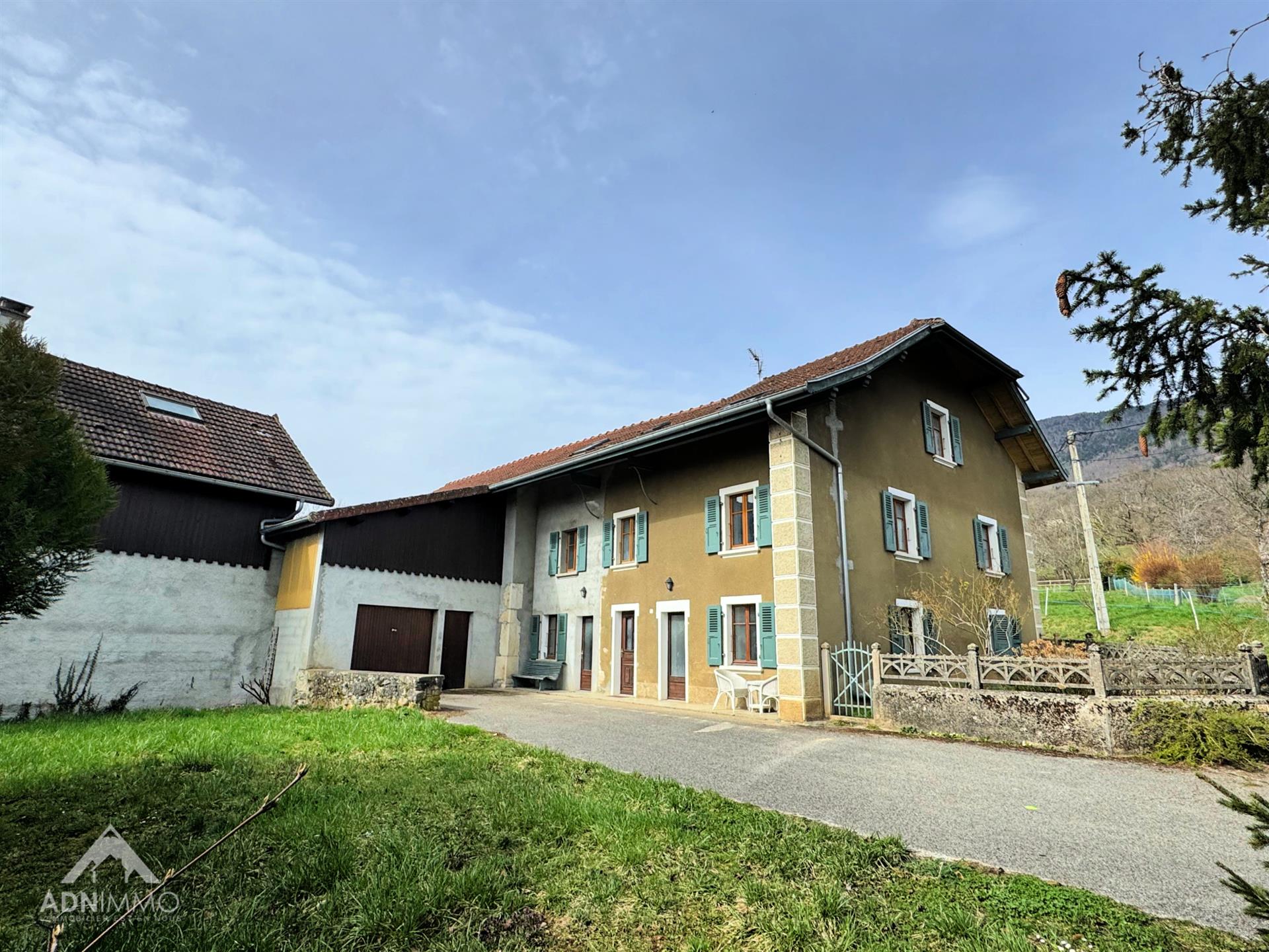 Maison à vendre, 223m², Saint-Jean-de-Gonville