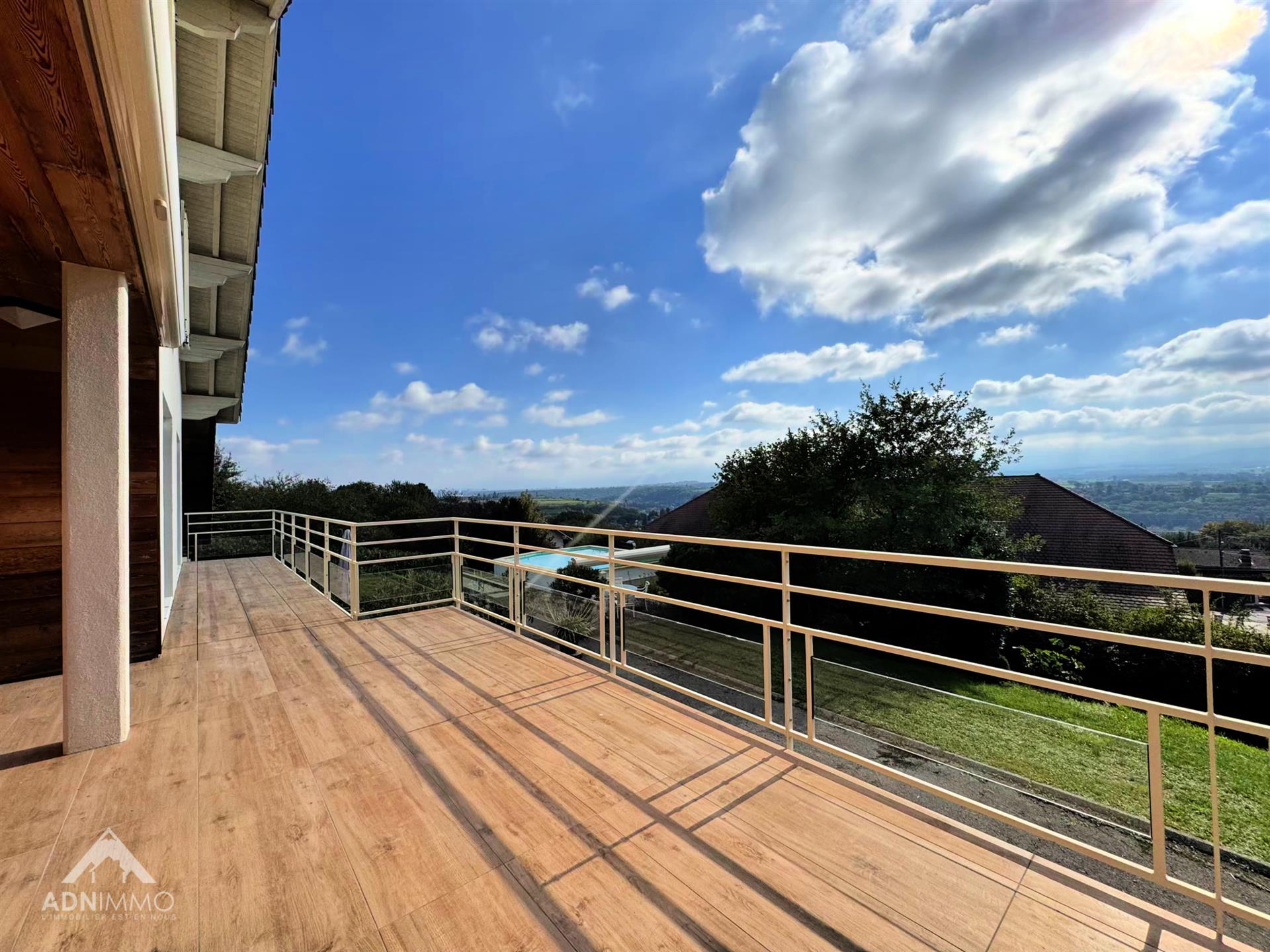 Maison à vendre, 240m², Challex
