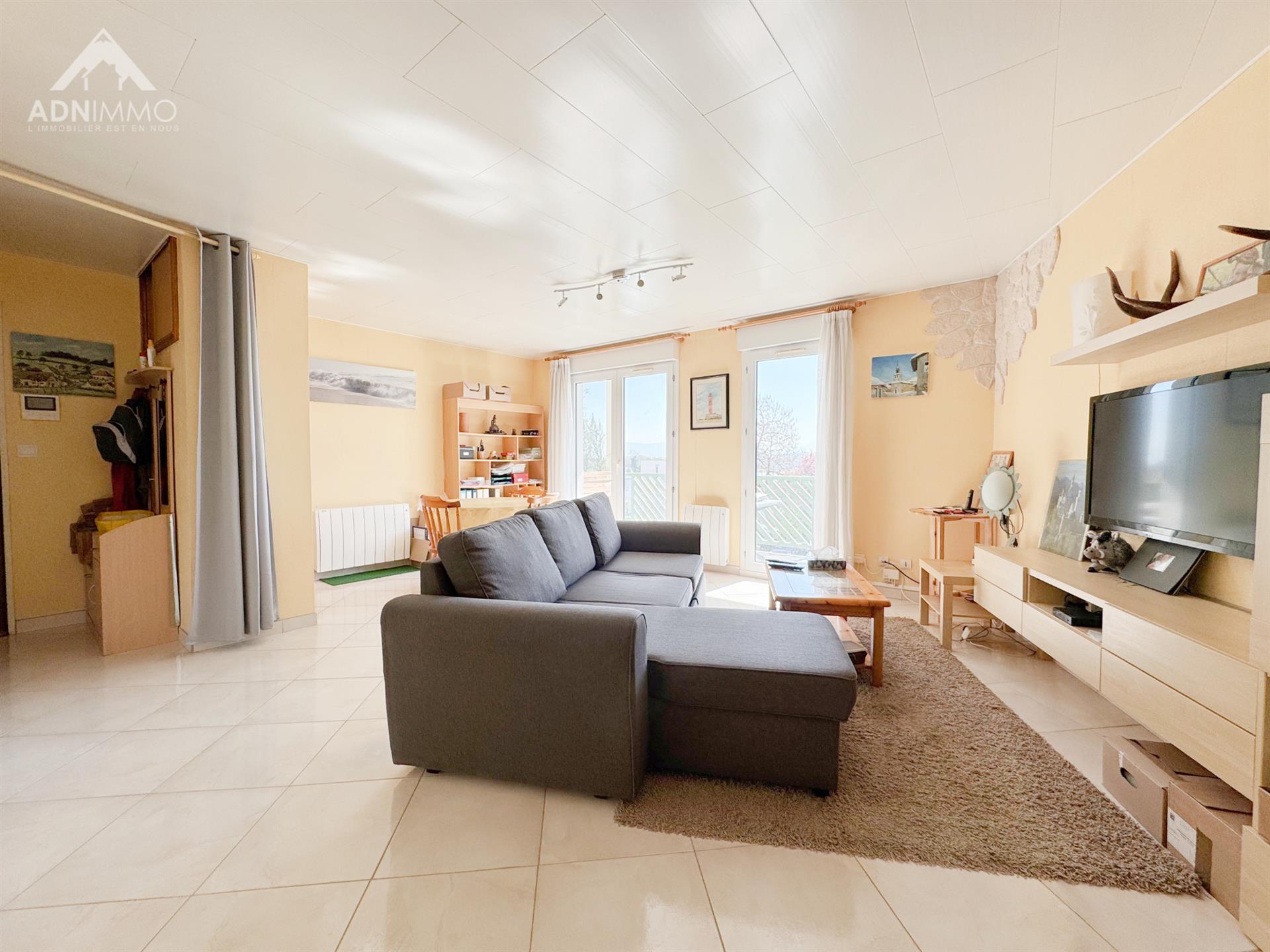 Appartement à vendre, 72m², Thoiry