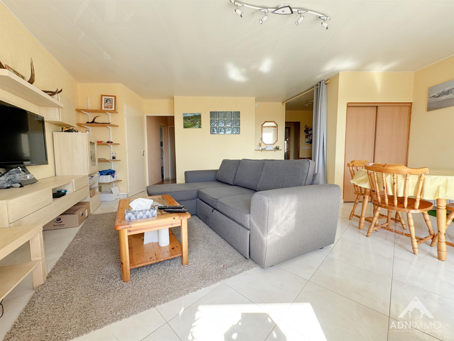 Appartement à vendre, 72m², Thoiry
