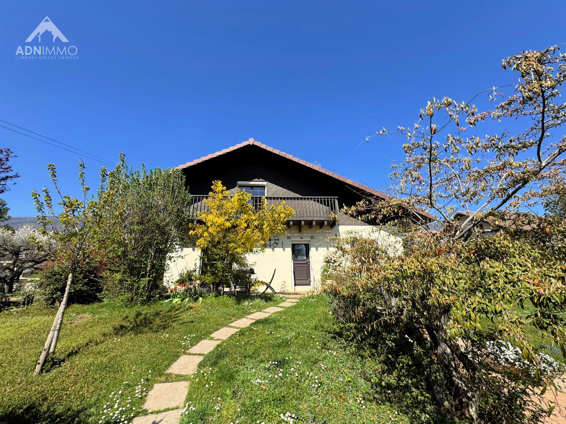 Maison à vendre, 110m², Thoiry