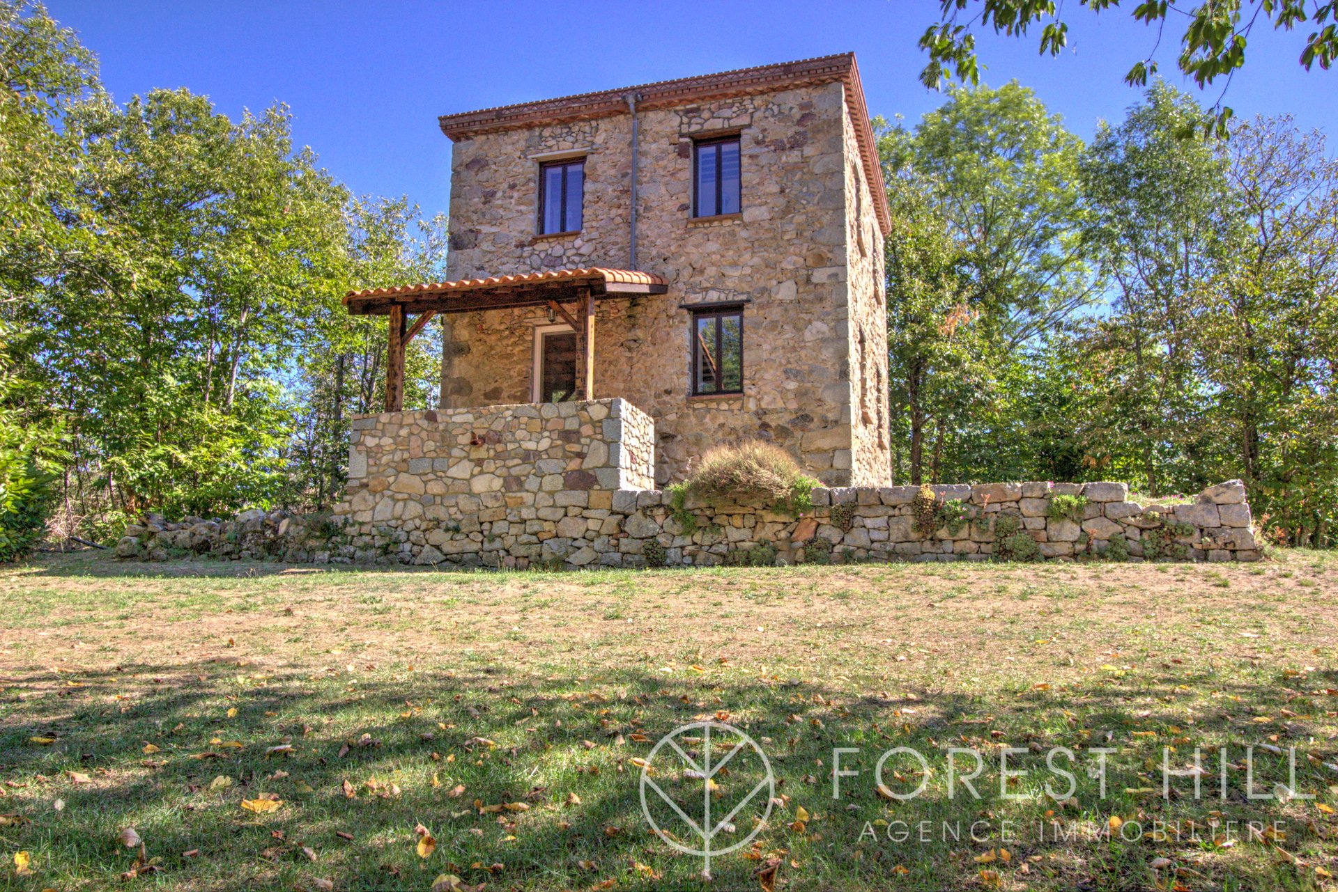 Maison à vendre, 195m², Saint-Laurent-de-Cerdans
