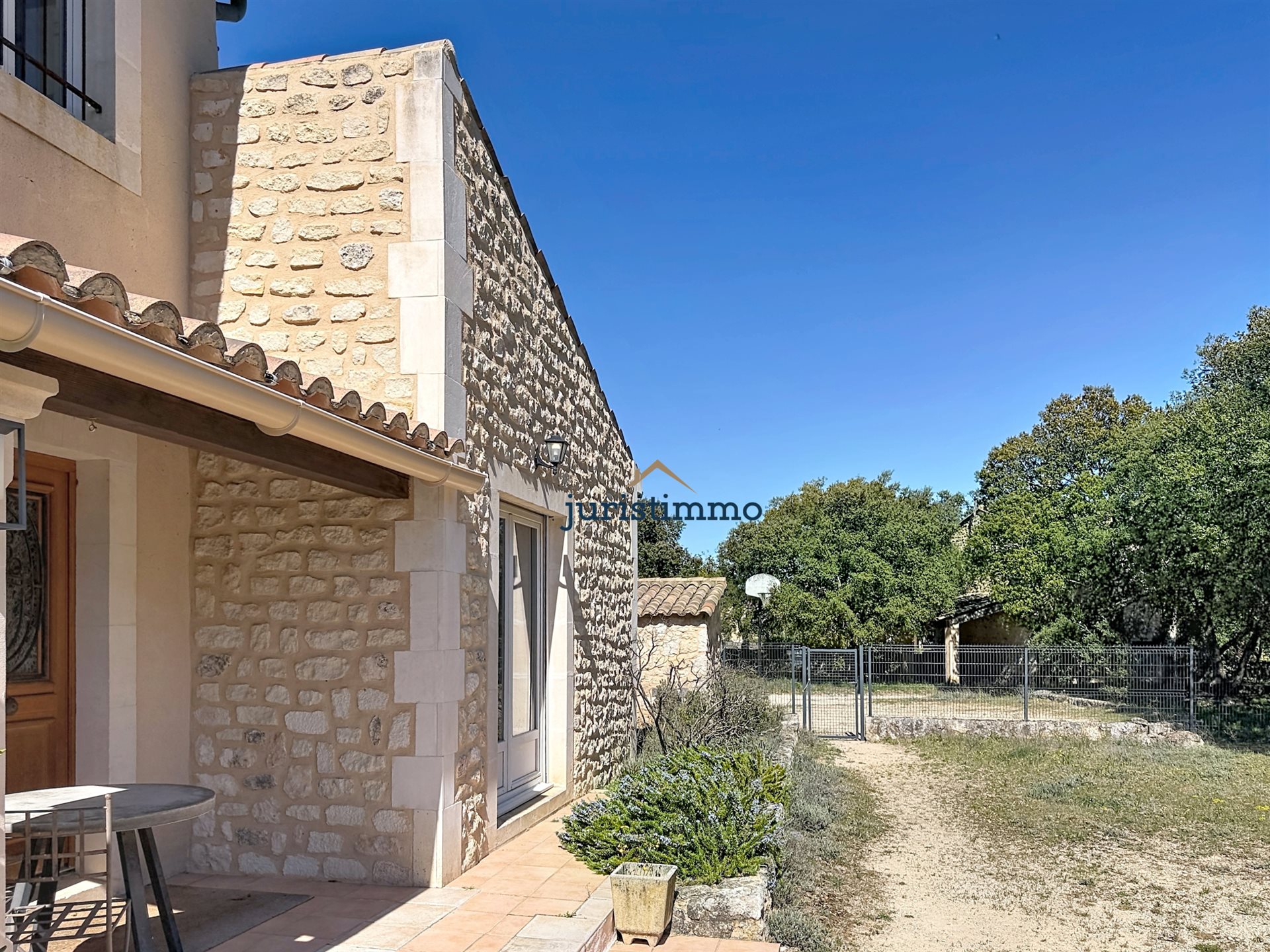 Maison à vendre, 165m², Saint-Restitut