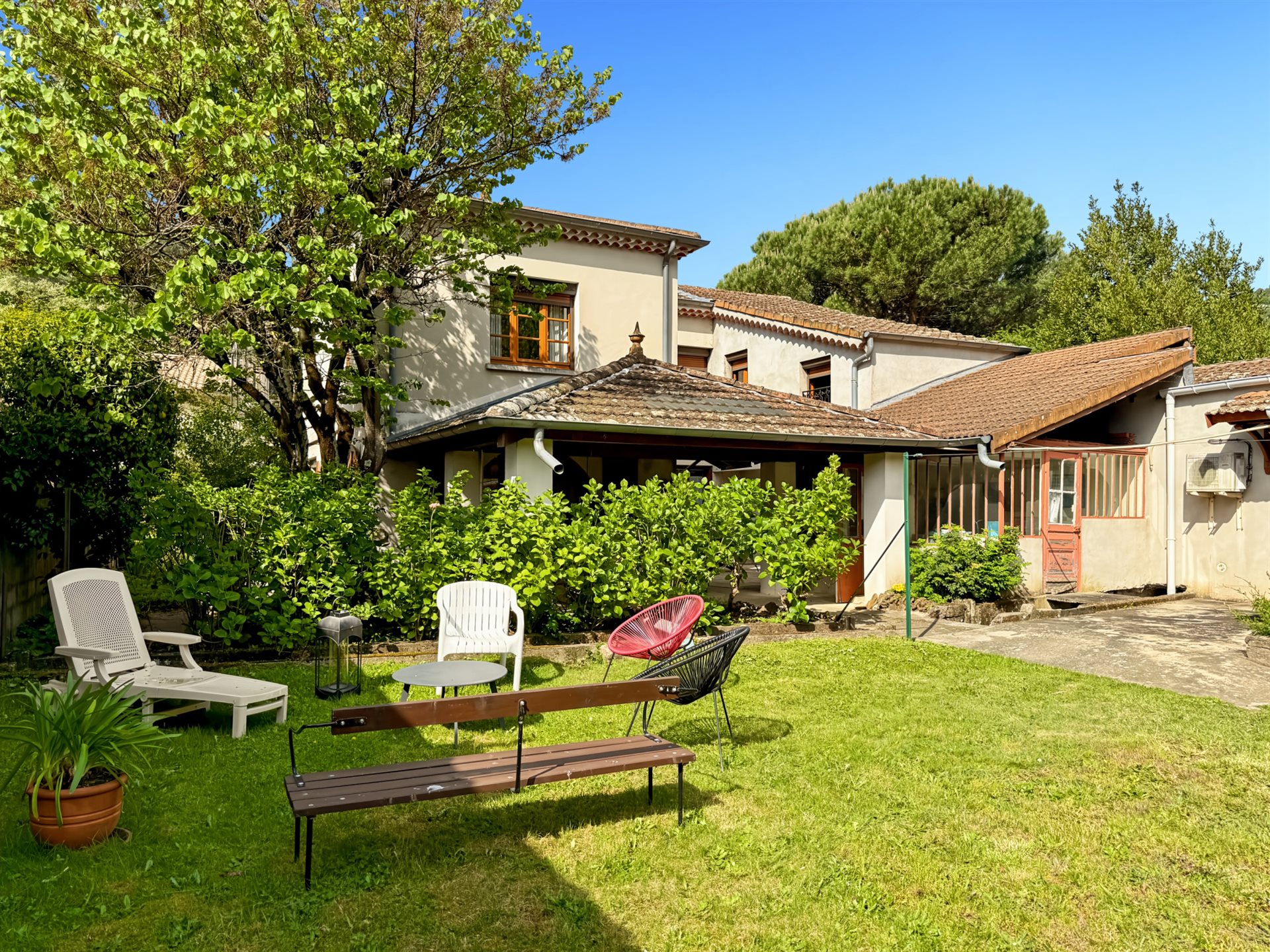 Maison à vendre, 212m², Aubenas