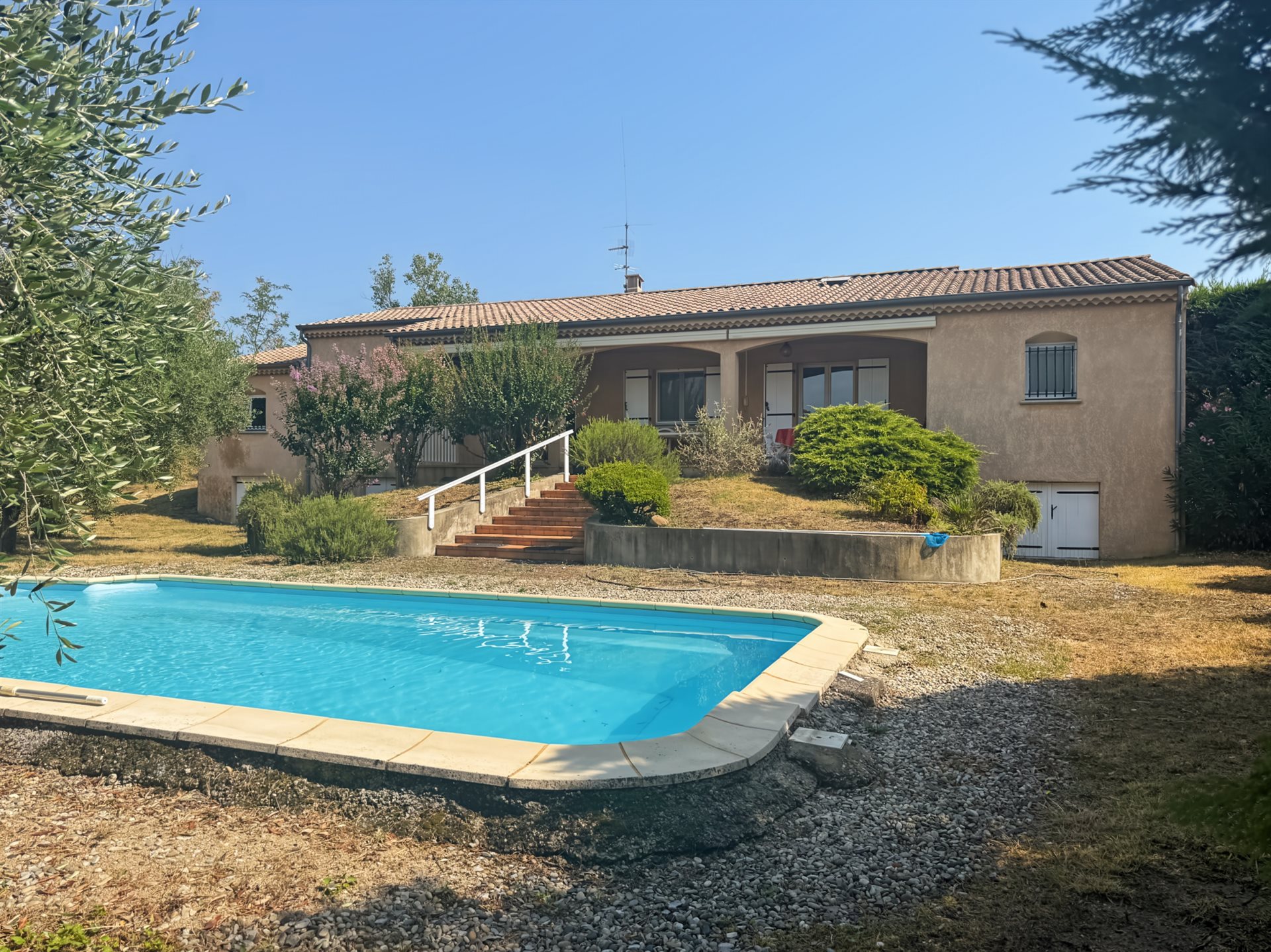 Maison à vendre, 159m², Saint-Etienne-de-Fontbellon