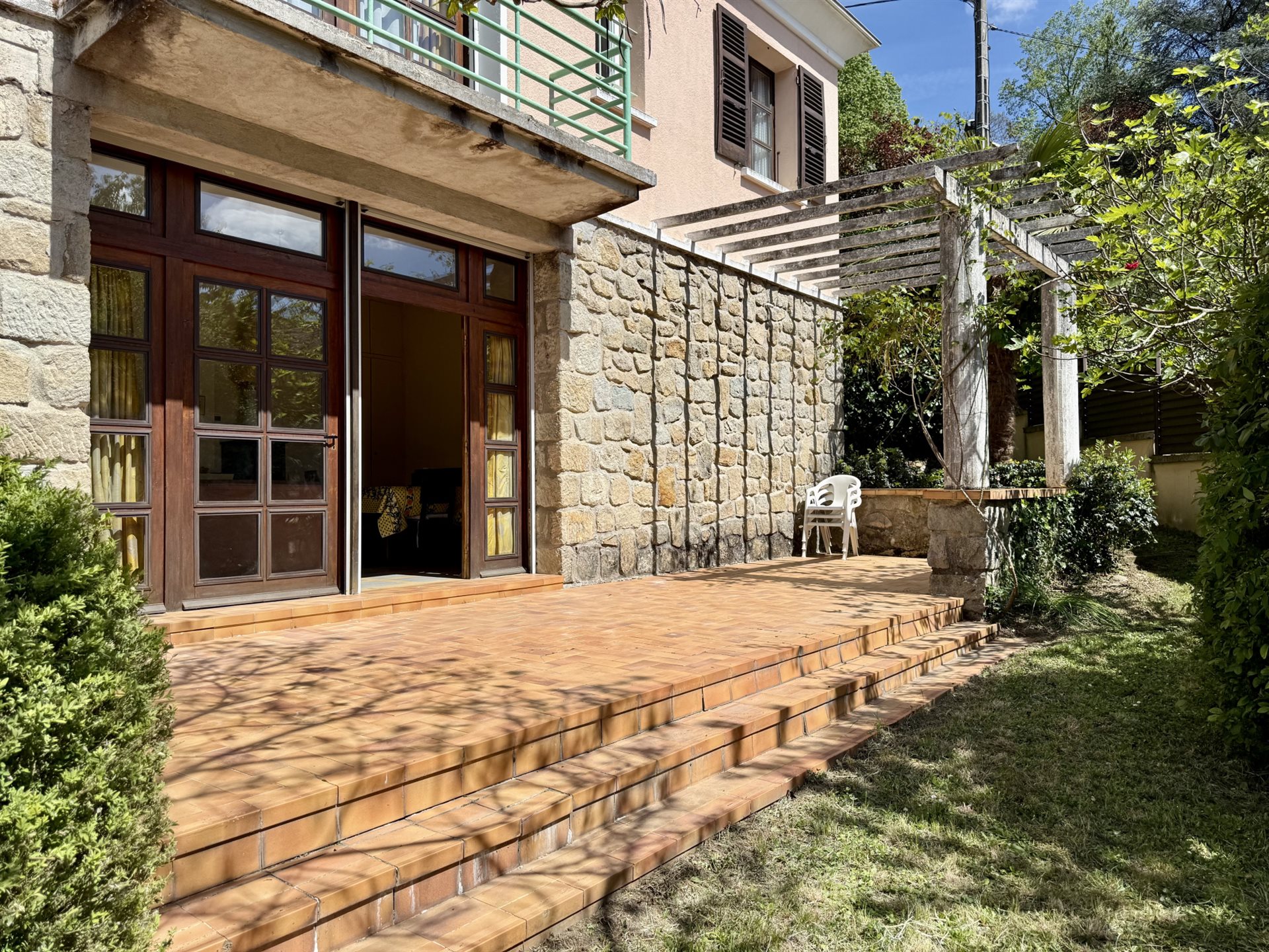 Maison à vendre, 74m², Vals-les-Bains