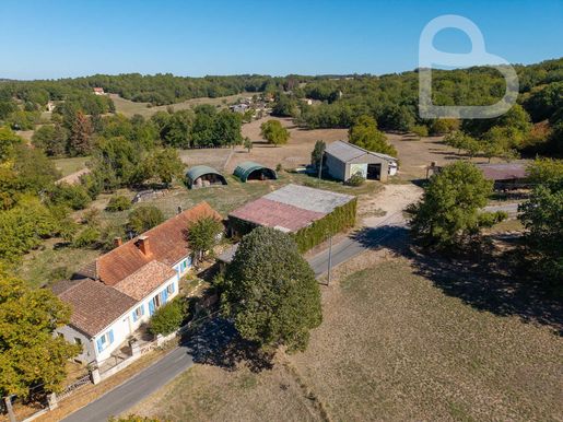 Maison 8 pièces 177 m² · à Catus · 177 m² · 493 500 €