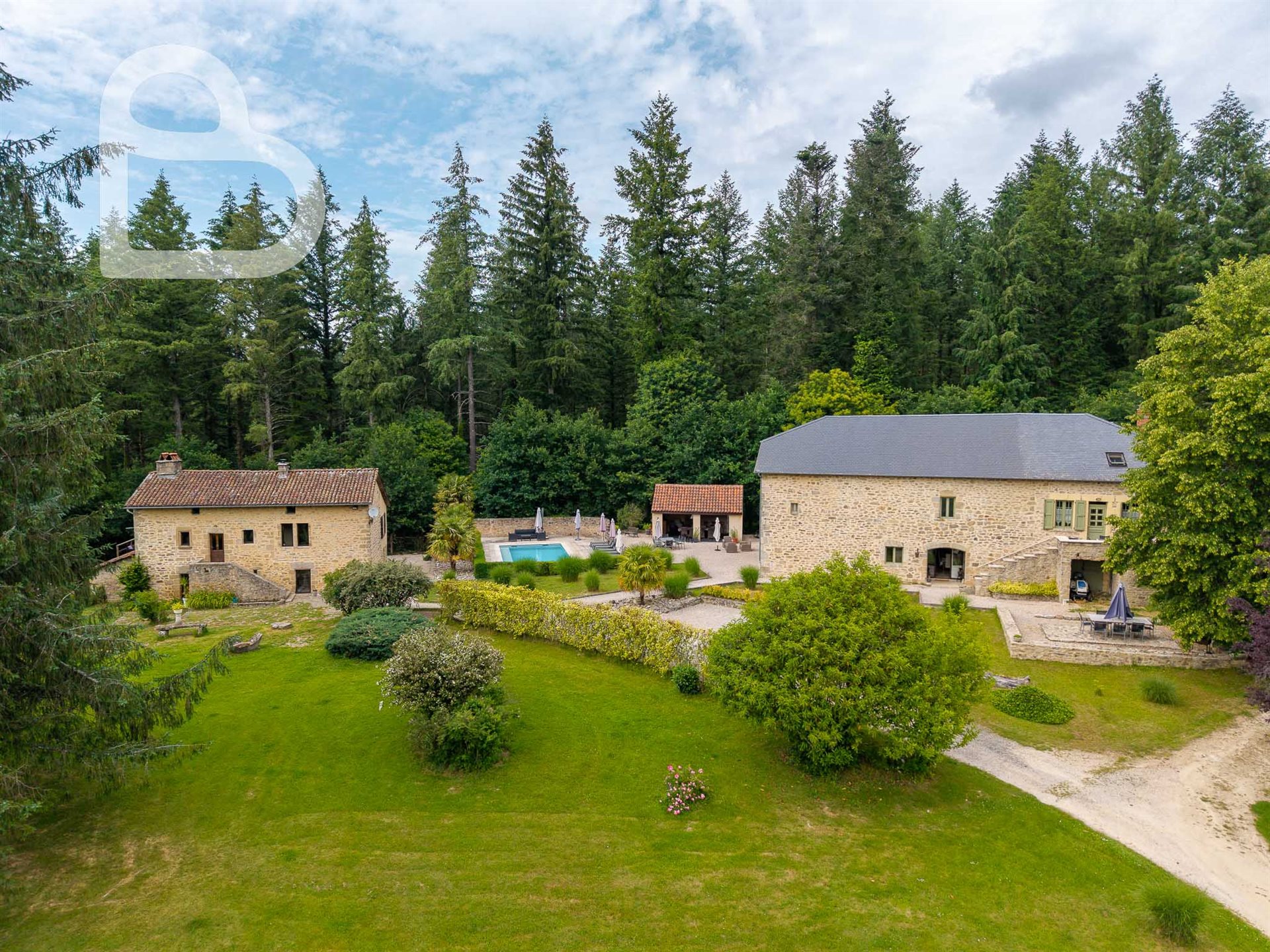 Maison à vendre, 383m², Saint-Céré