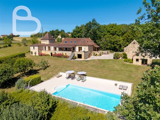 Maison 9 pièces 230 m² · à Cazals · 230 m² · 795 000 €