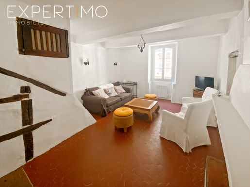Maison 6 pièces 142 m² · à Viens · 142 m² · 245 000 €