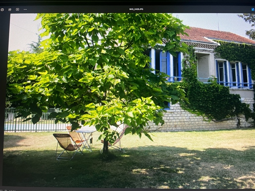Maison 5 pièces 170 m² · à Neuvic · 170 m² · 270 000 €