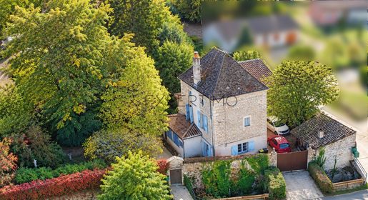 Maison 9 pièces 163 m² · à Tournus · 163 m² · 316 000 €