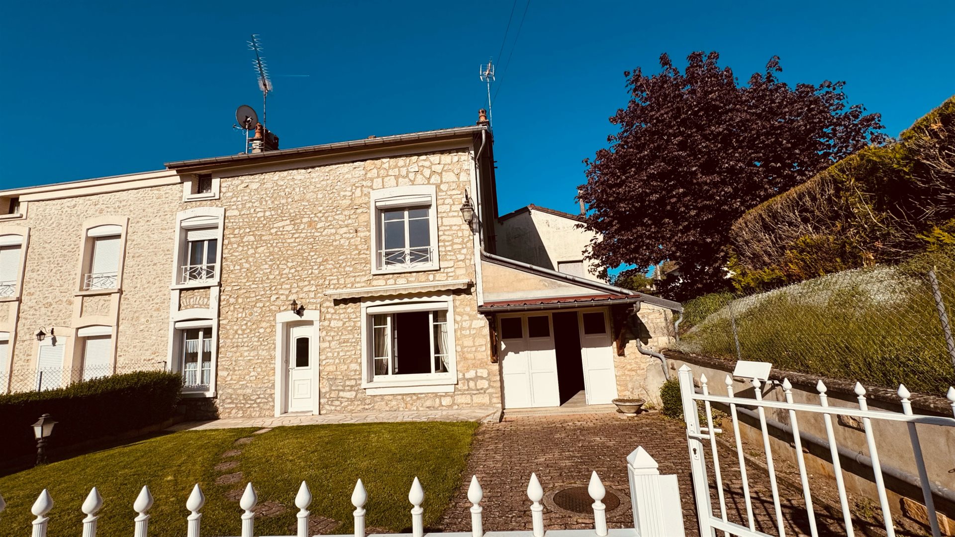 Maison à vendre, 97m², Epineuil