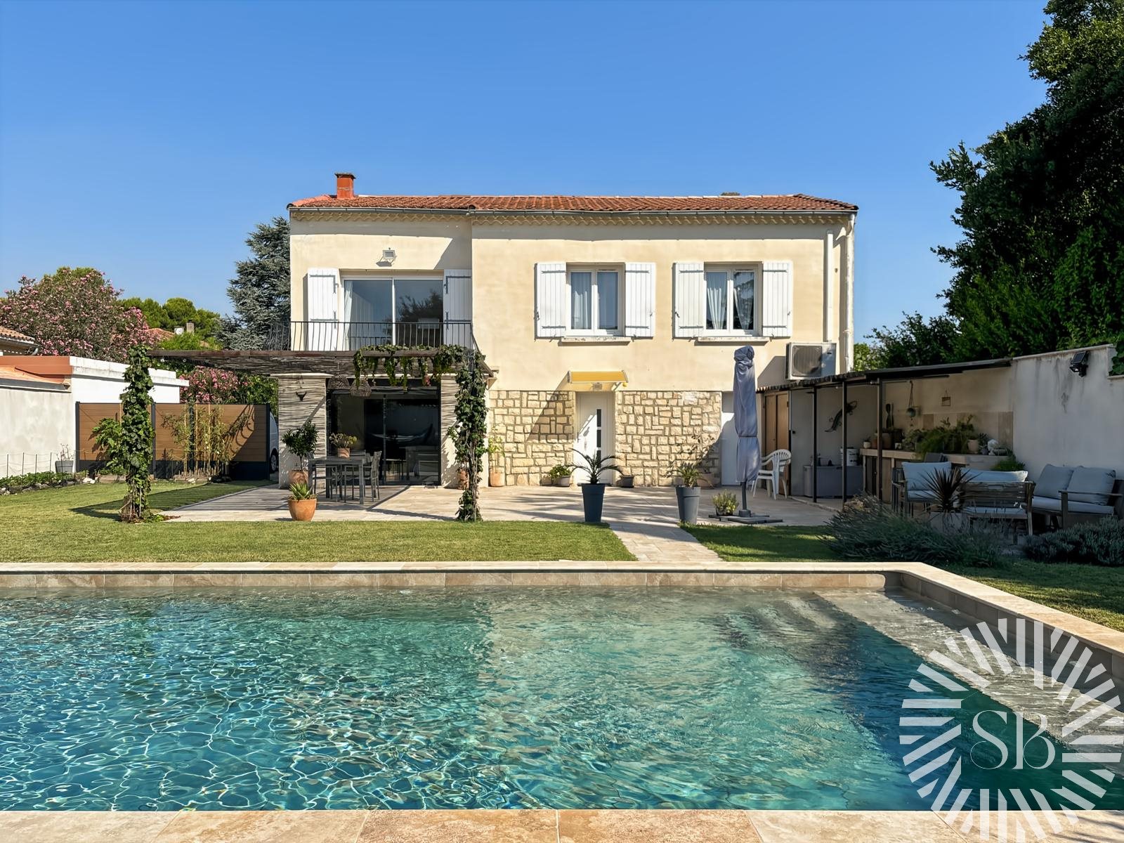 Maison à vendre, 140m², Noves