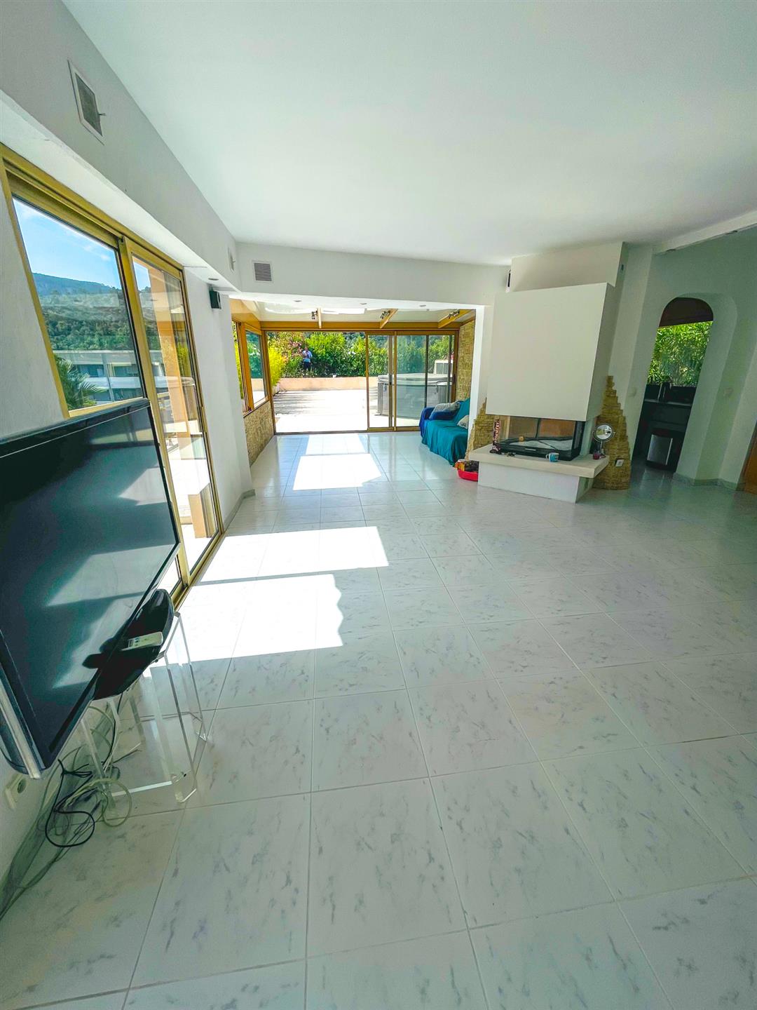 Appartement à vendre, 120m², Mandelieu-la-Napoule