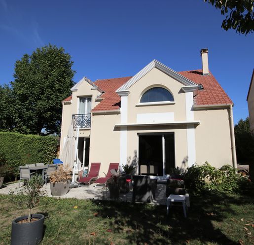 Maison 6 pièces 122 m² · à Soisy-sous-Montmorency · 122 m² · 539 000 €