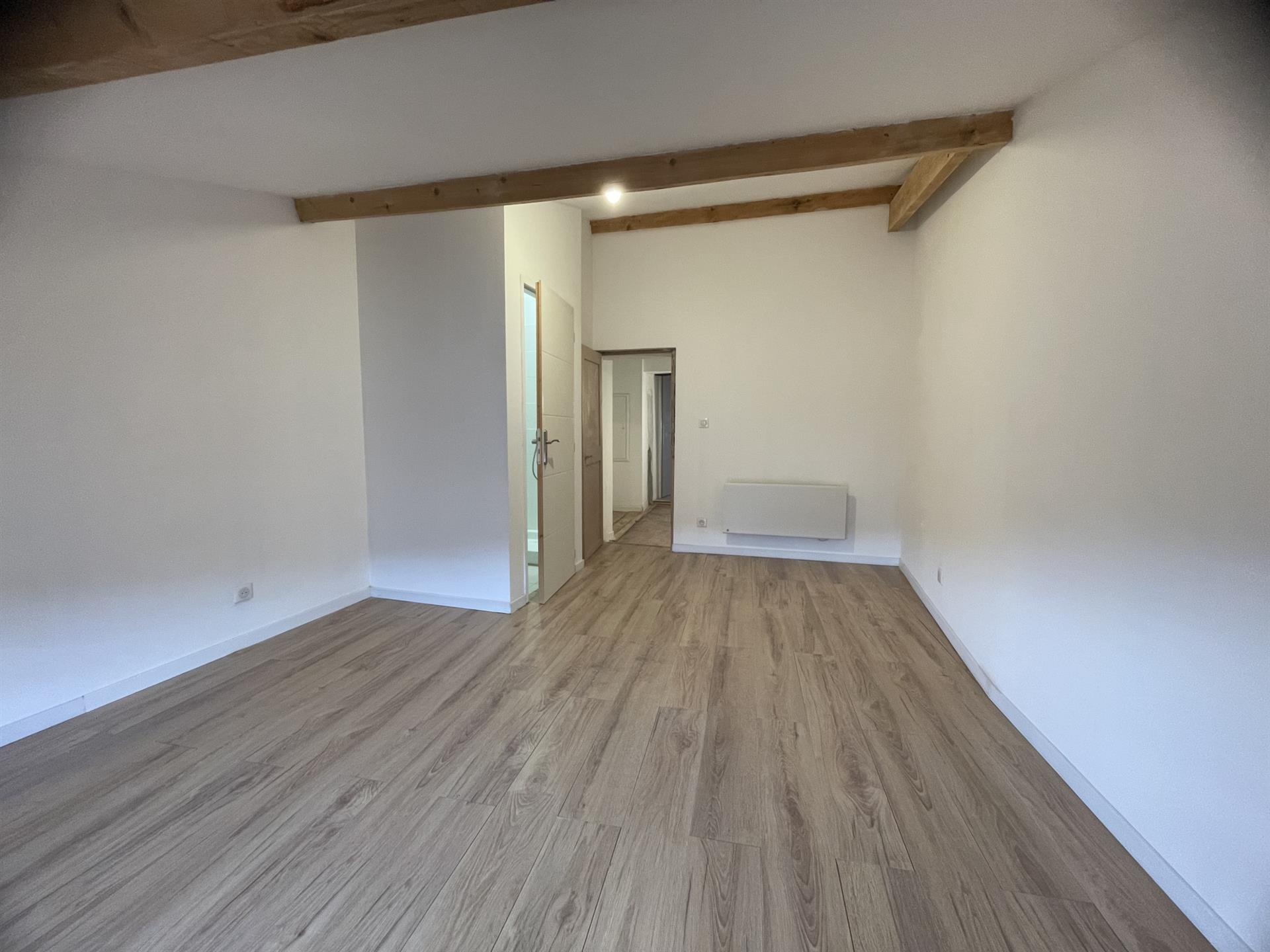 Appartement à vendre, 85m², Cotignac