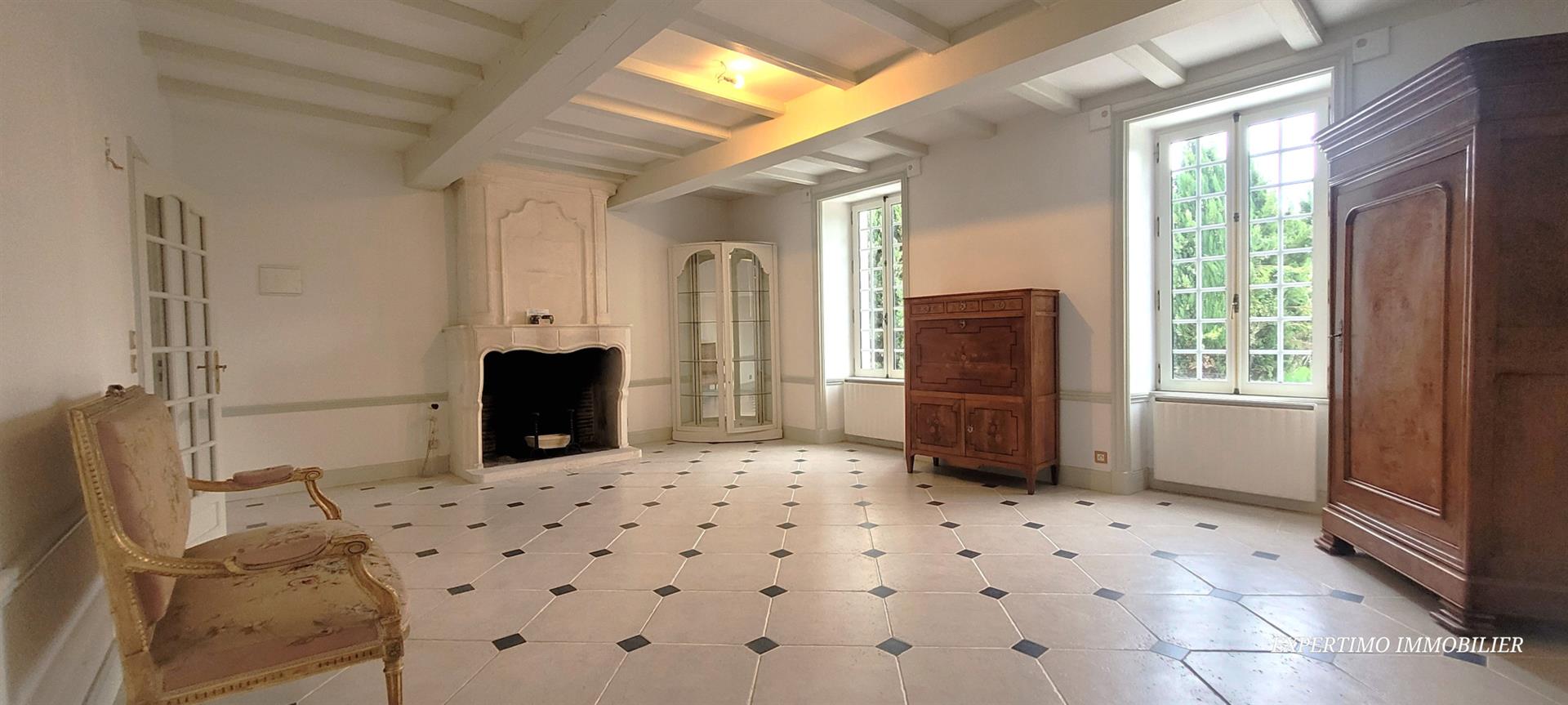 Maison à vendre, 252m², Saintes