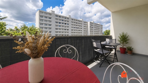 Appartement 4 pièces 84 m² · à Vénissieux · 84 m² · 159 000 €