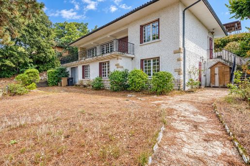 Maison 9 pièces 223 m² · à La Teste-de-Buch · 223 m² · 1 650 000 €