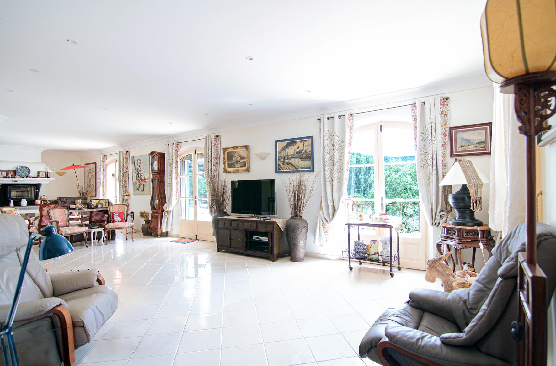 Maison à vendre, 233m², Villecroze