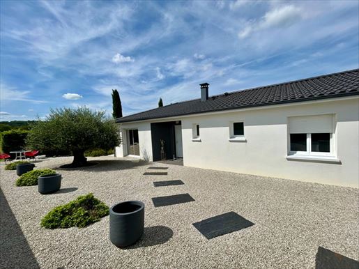 Maison 3 pièces 97 m² · à Boulazac Isle Manoire · 97 m² · 262 000 €