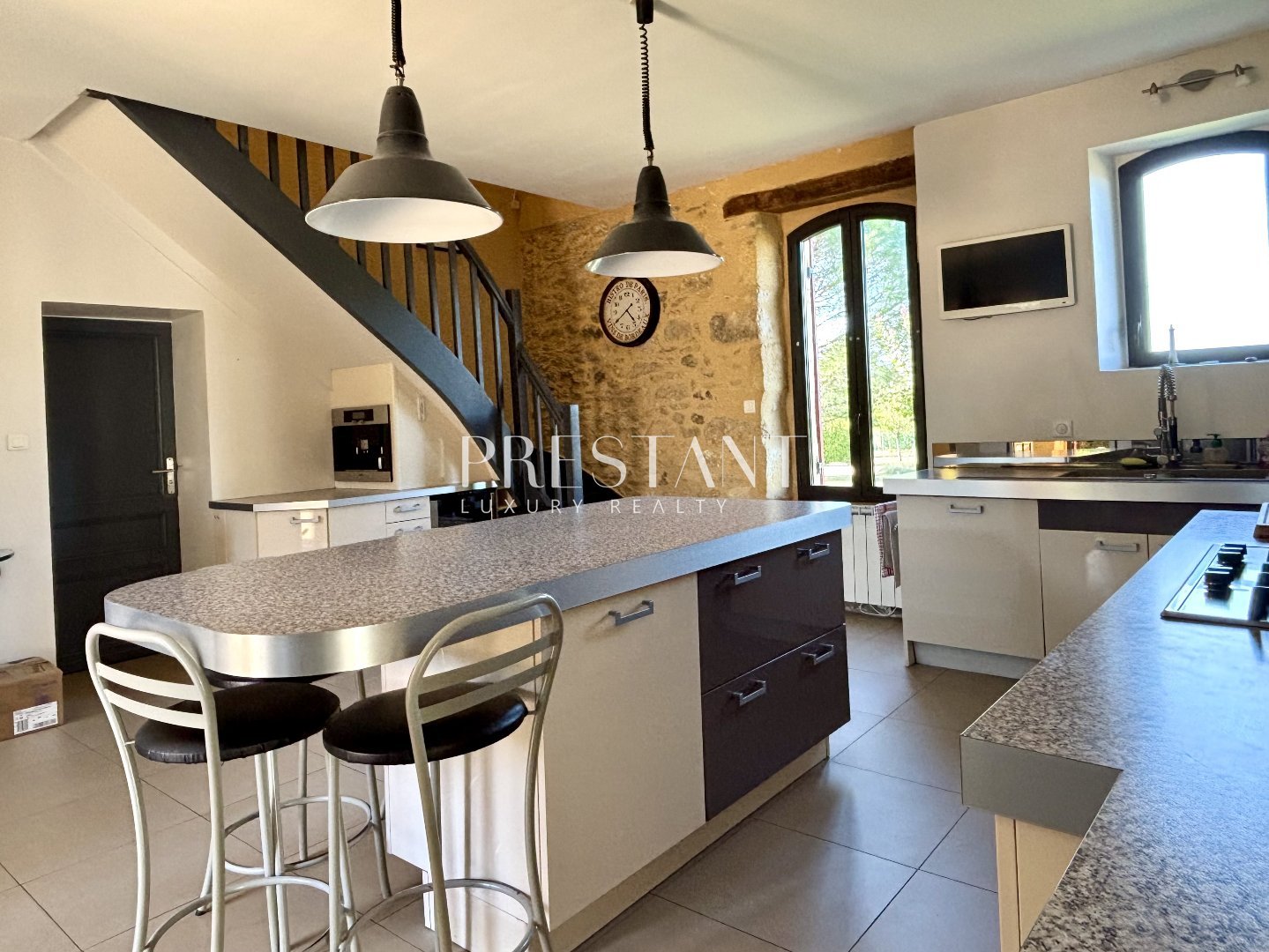 Maison à vendre, 475m², Le Buisson-de-Cadouin
