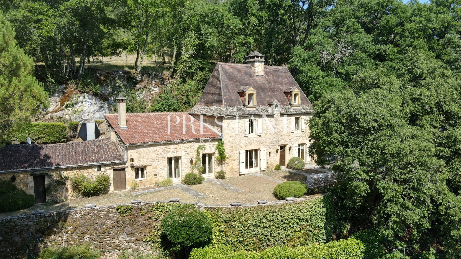 Maison à vendre, 217m², Sarlat-la-Canéda