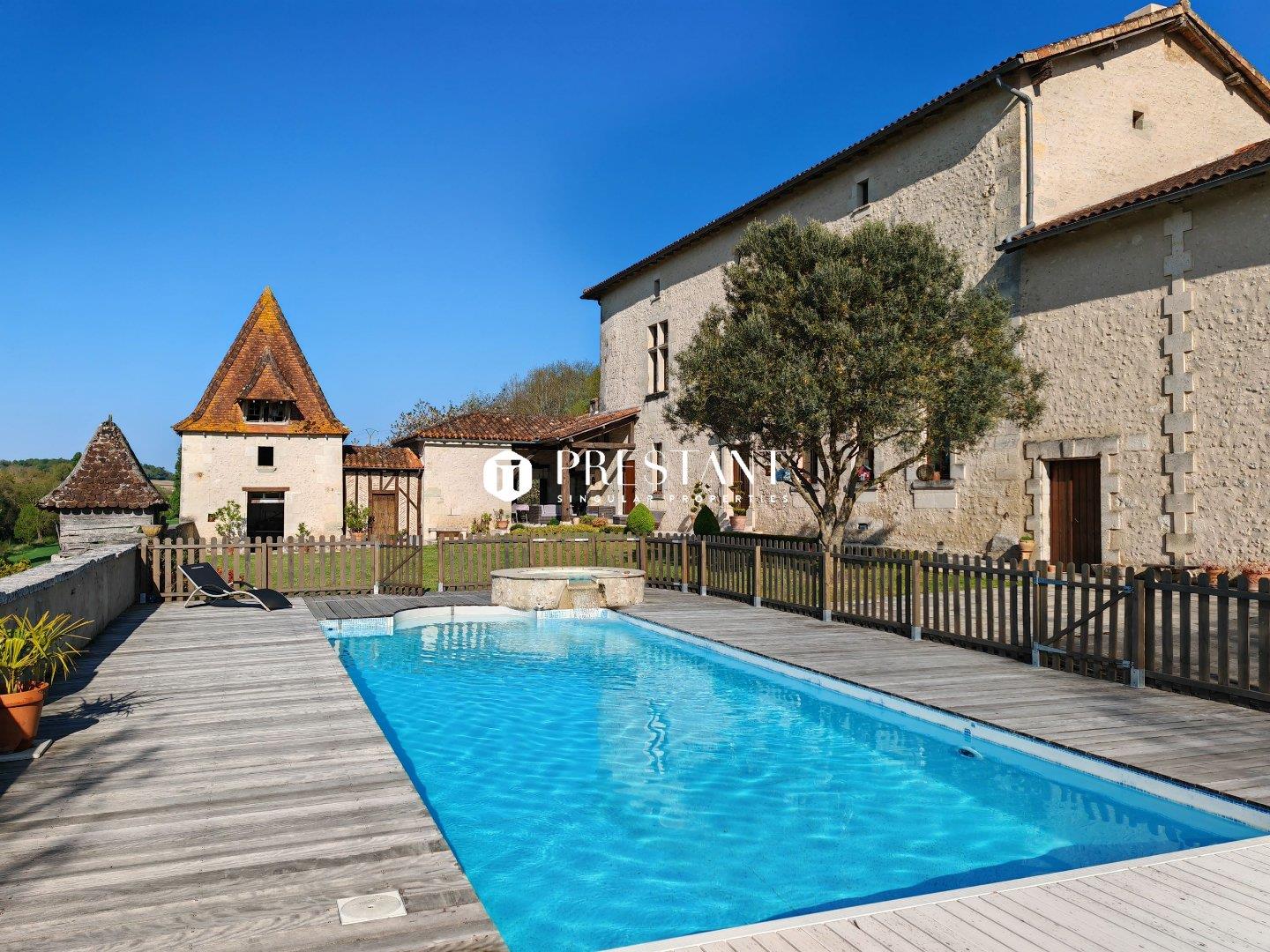 Maison à vendre, 312m², Chalais