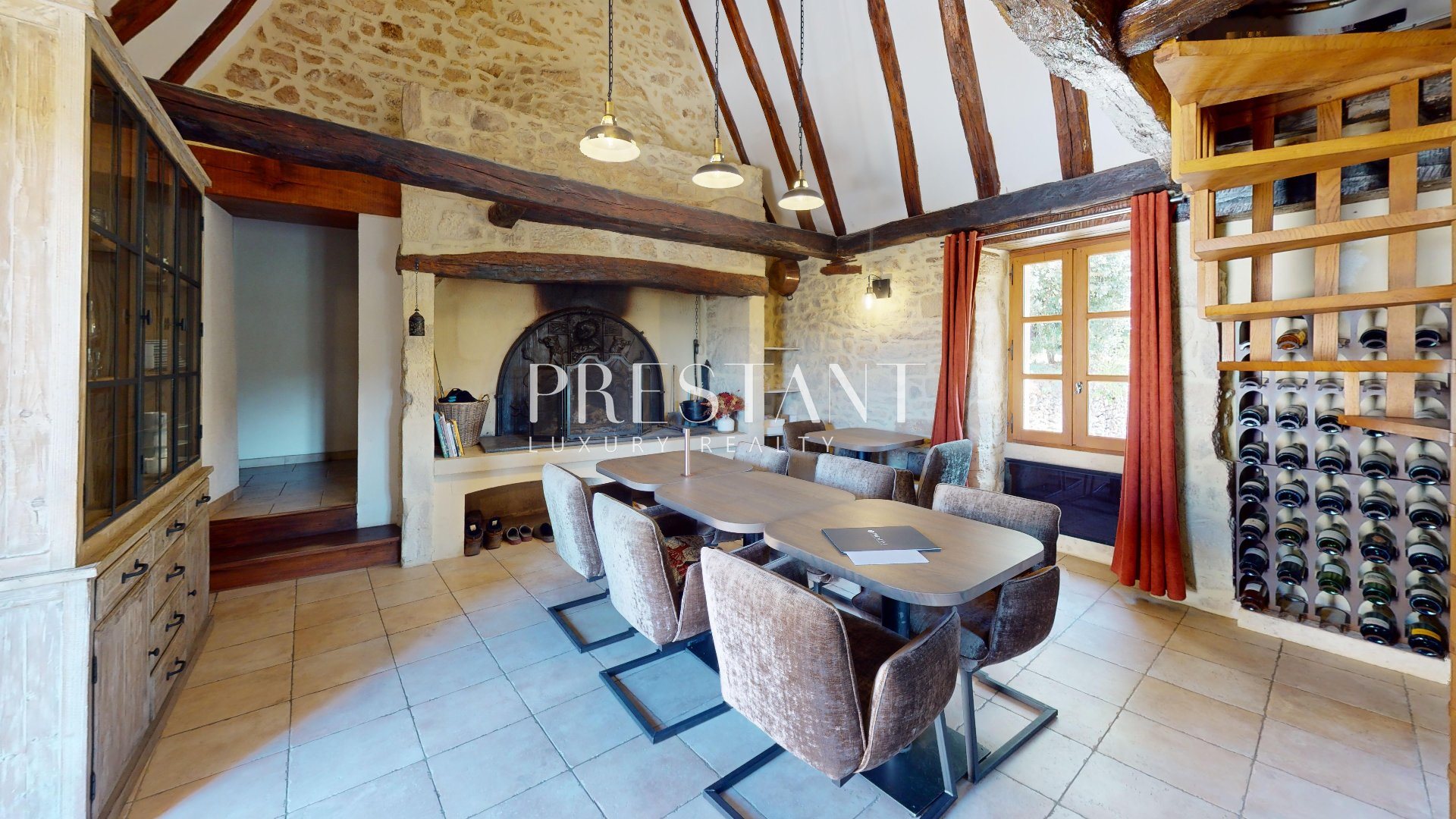 Maison à vendre, 229m², Sarlat-la-Canéda