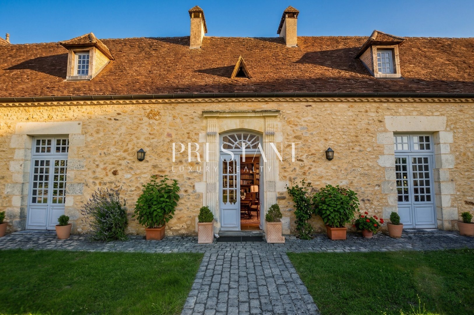 Maison à vendre, 878m², Bergerac