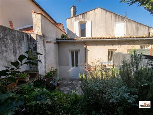 Maison 3 pièces 75 m² · à Angoulême · 75 m² · 128 000 €