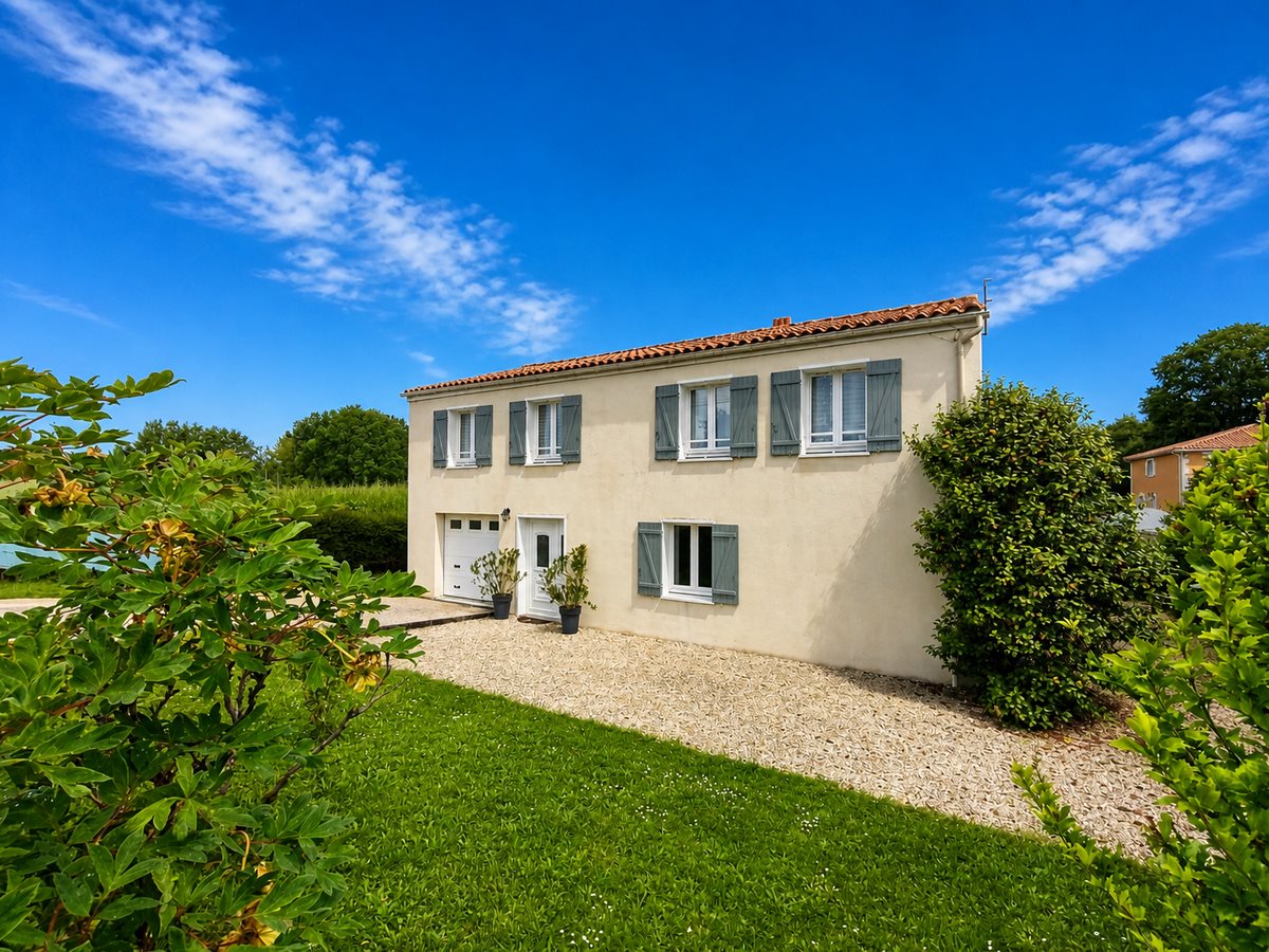 Maison à vendre, 115m², Angoulême