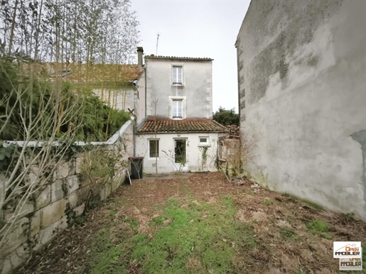 Maison 3 pièces 66 m² · à Angoulême · 66 m² · 89 000 €