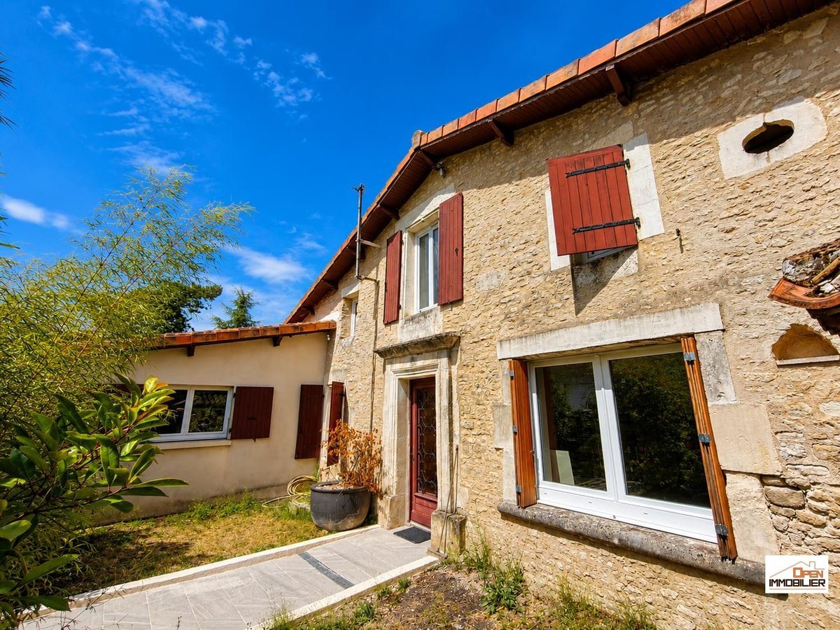 Maison à vendre, 122m², Asnières-sur-Nouère