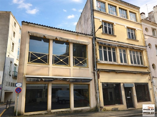 Immeuble 310 m² · à Angoulême · 310 m² · 261 500 €