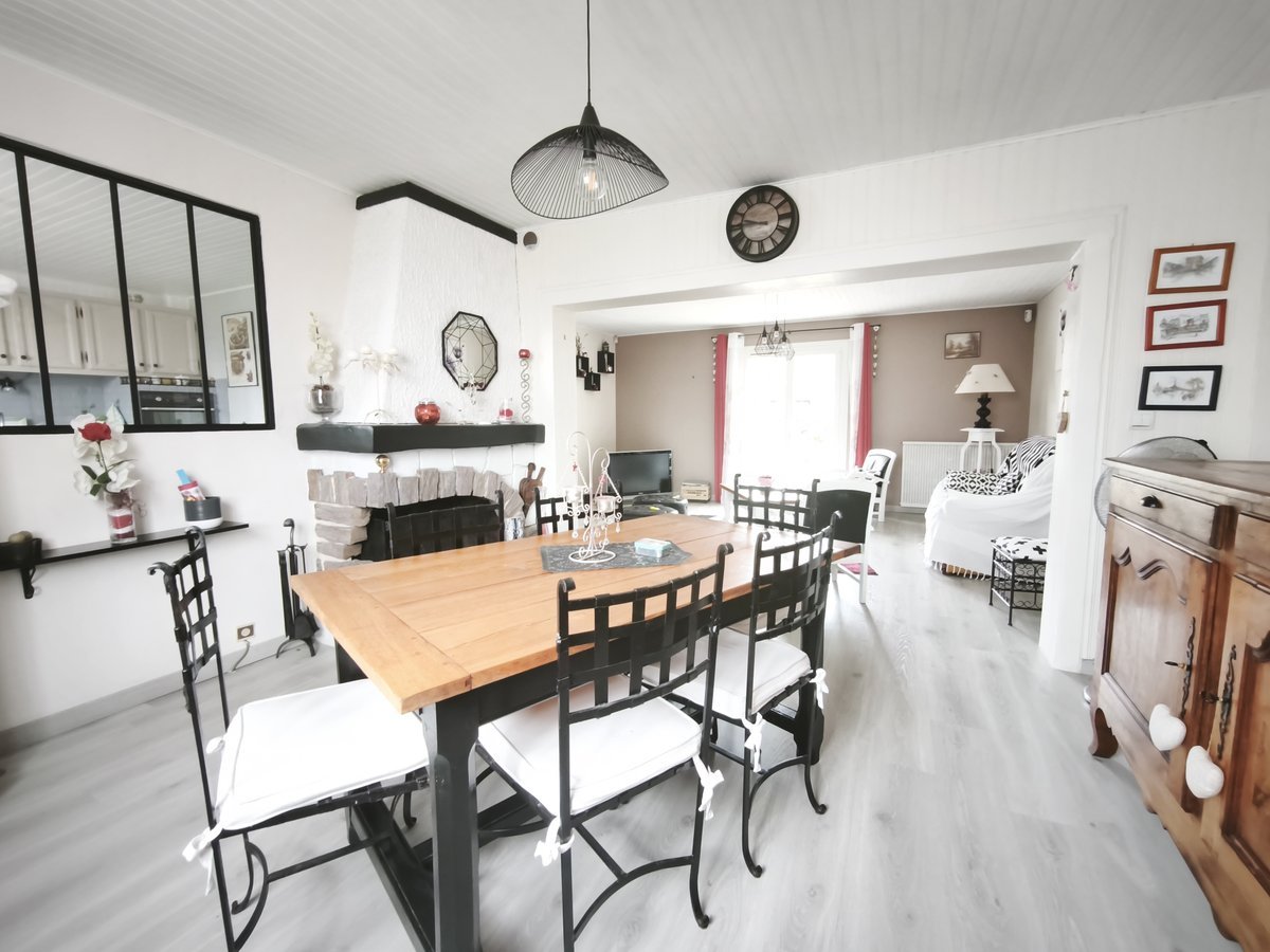 Maison à vendre, 153m², Linars