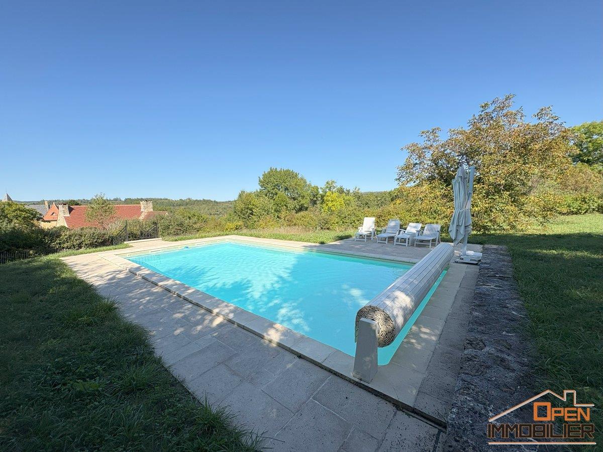 Maison à vendre, 280m², Nadaillac-de-Rouge
