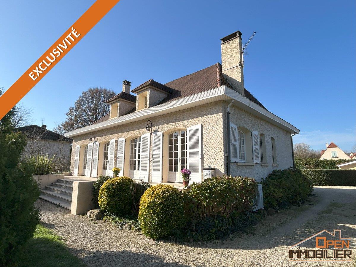 Maison à vendre, 195m², Saint-Julien-de-Lampon